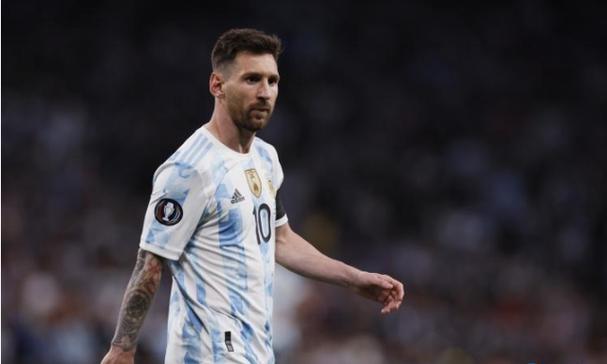 二手车不靠谱？买对了奔驰C级，豪华与实用两手抓，省钱又体面！